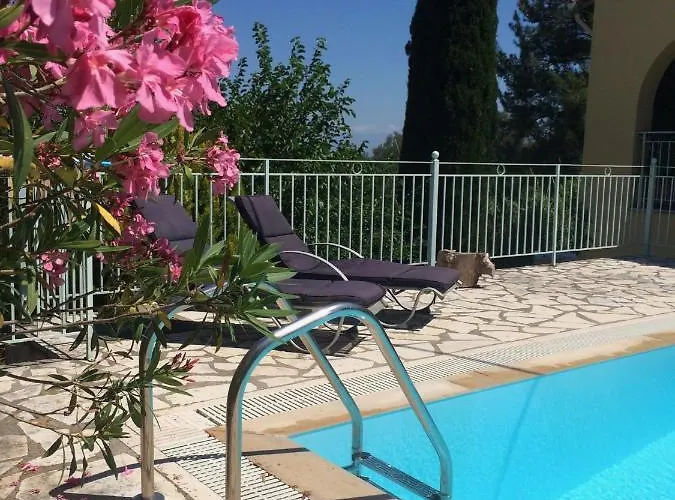 Gastouri Pascalia With Heated Pool In October And Views * Achílleion