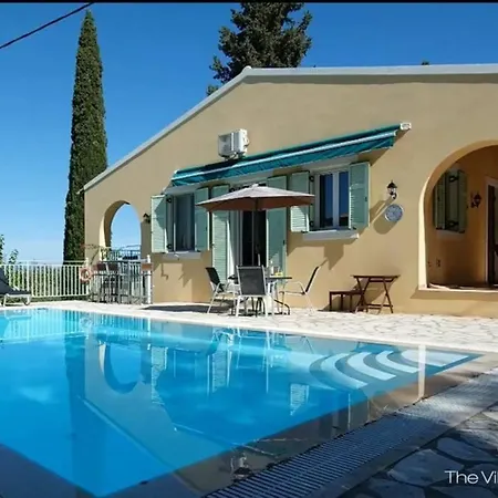 Gastouri Pascalia With Heated Pool In October And Views *