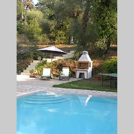 Gastouri Pascalia With Heated Pool In October And Views 别墅 *