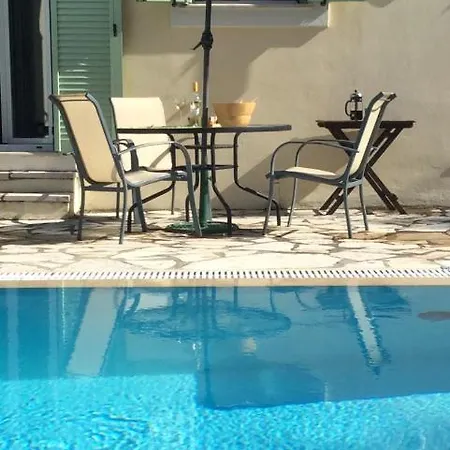 Gastouri Pascalia With Heated Pool In October And Views וילה *