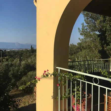 Gastouri Pascalia With Heated Pool In October And Views *