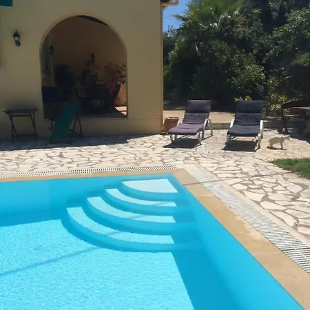 ヴィラ Gastouri Pascalia With Heated Pool In October And Views *