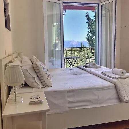 Gastouri Pascalia With Heated Pool In October And Views 别墅 Achílleion