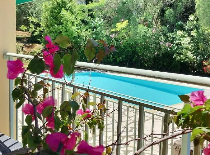 Gastouri Pascalia With Heated Pool In October And Views * Achílleion