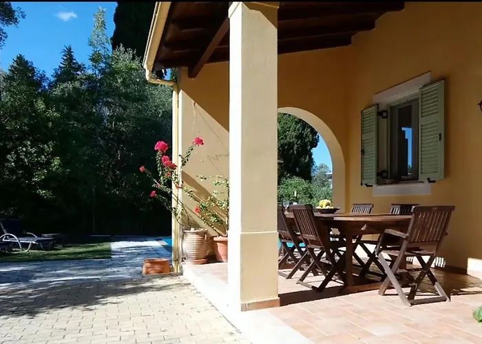 Villa Gastouri Pascalia With Heated Pool In October And Views